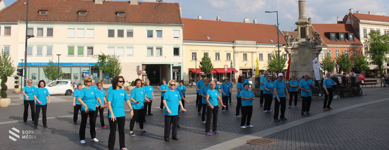 Tai Chi bemutató volt Sopron szívében 