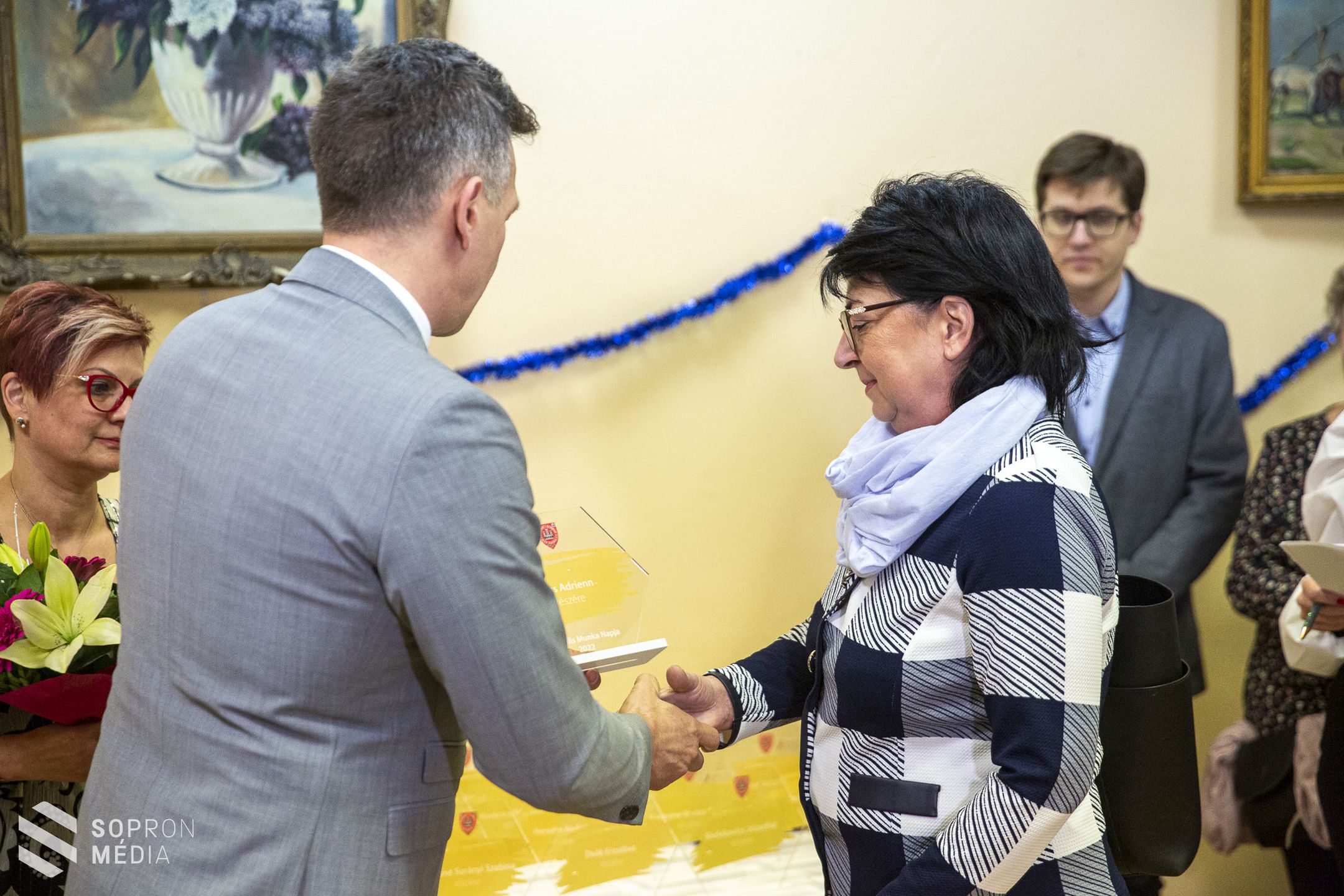 A szociális területen dolgozókat díjazták