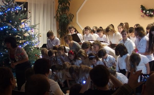 Adventi ünnepség 2015.
