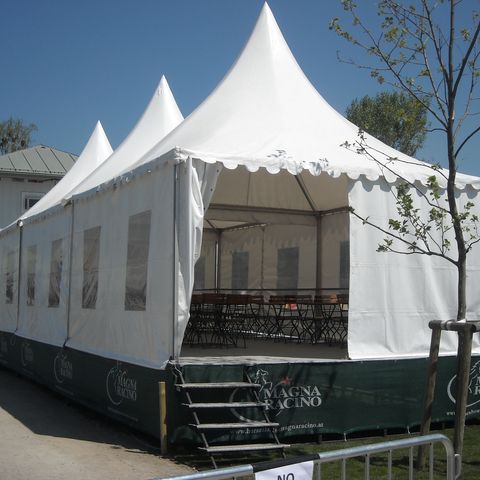 Pagoda sátrak