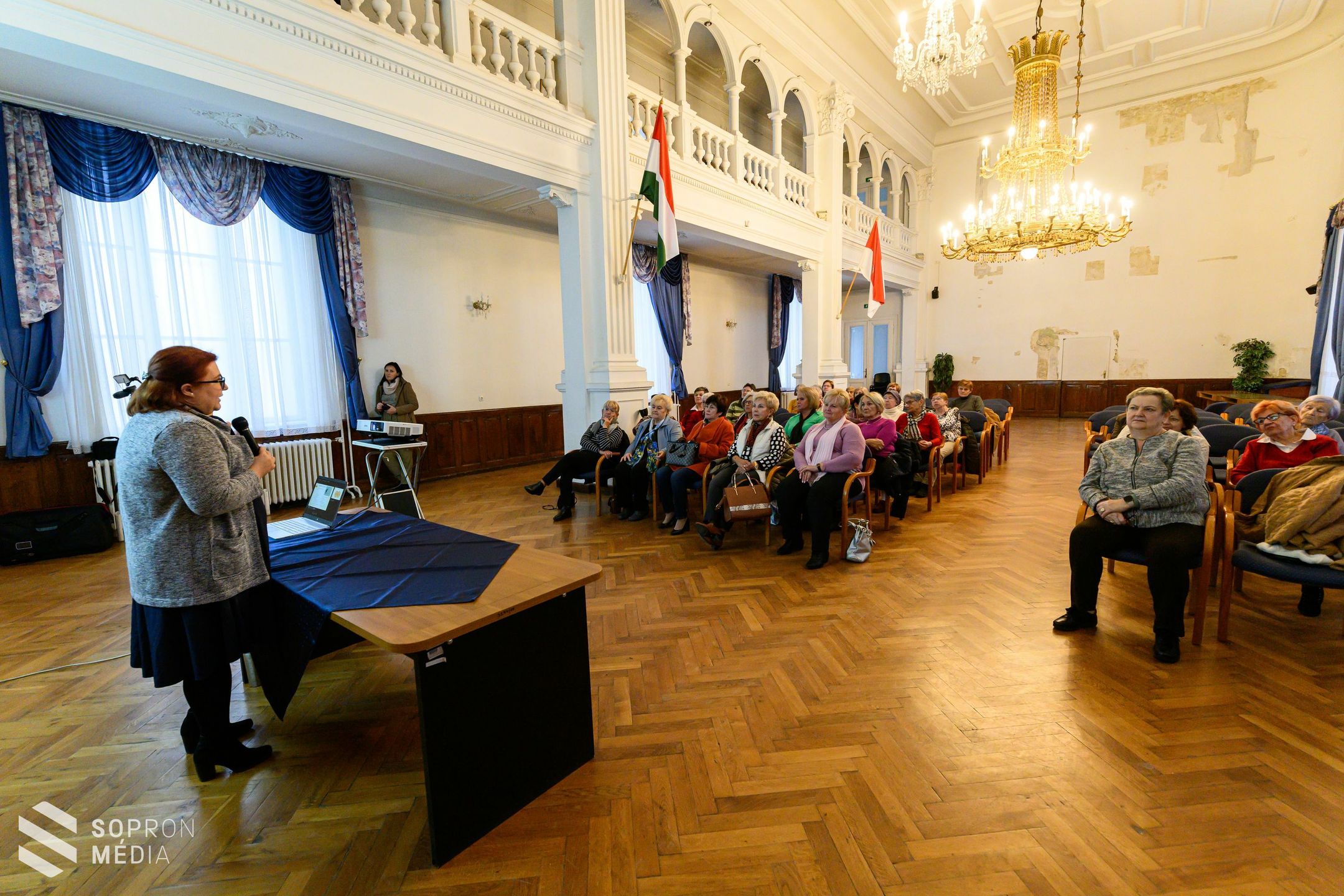 A demencia és a pajzsmirigy-alulműködés összefüggéséről szólt az Alzheimer Café
