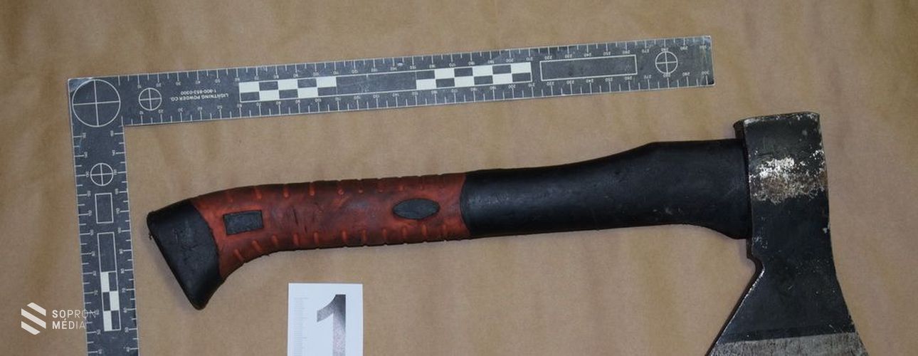 Fejsze, boxer, harapófogó