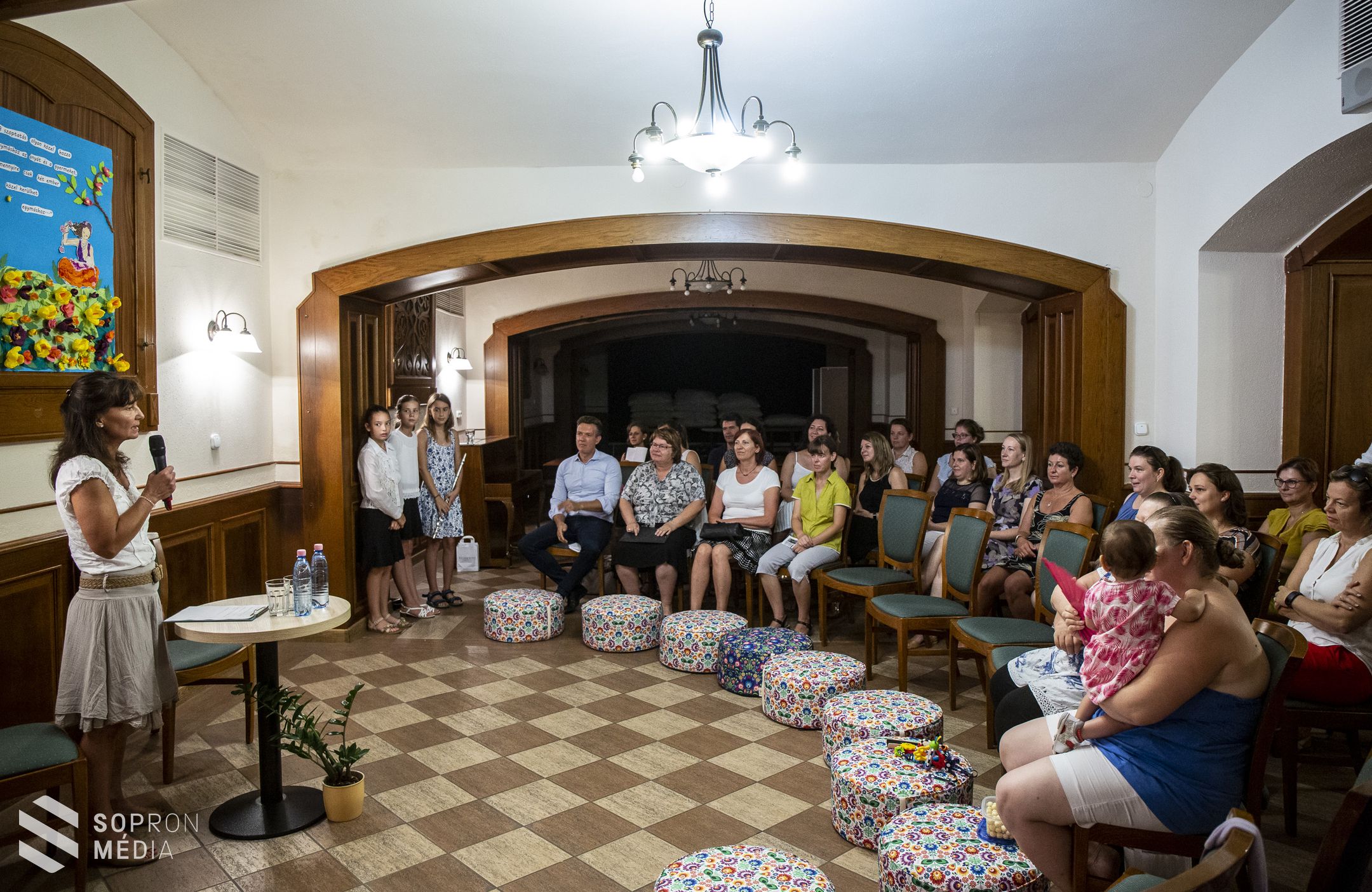 Jubileumi rendezvény az anyatejes táplálásért