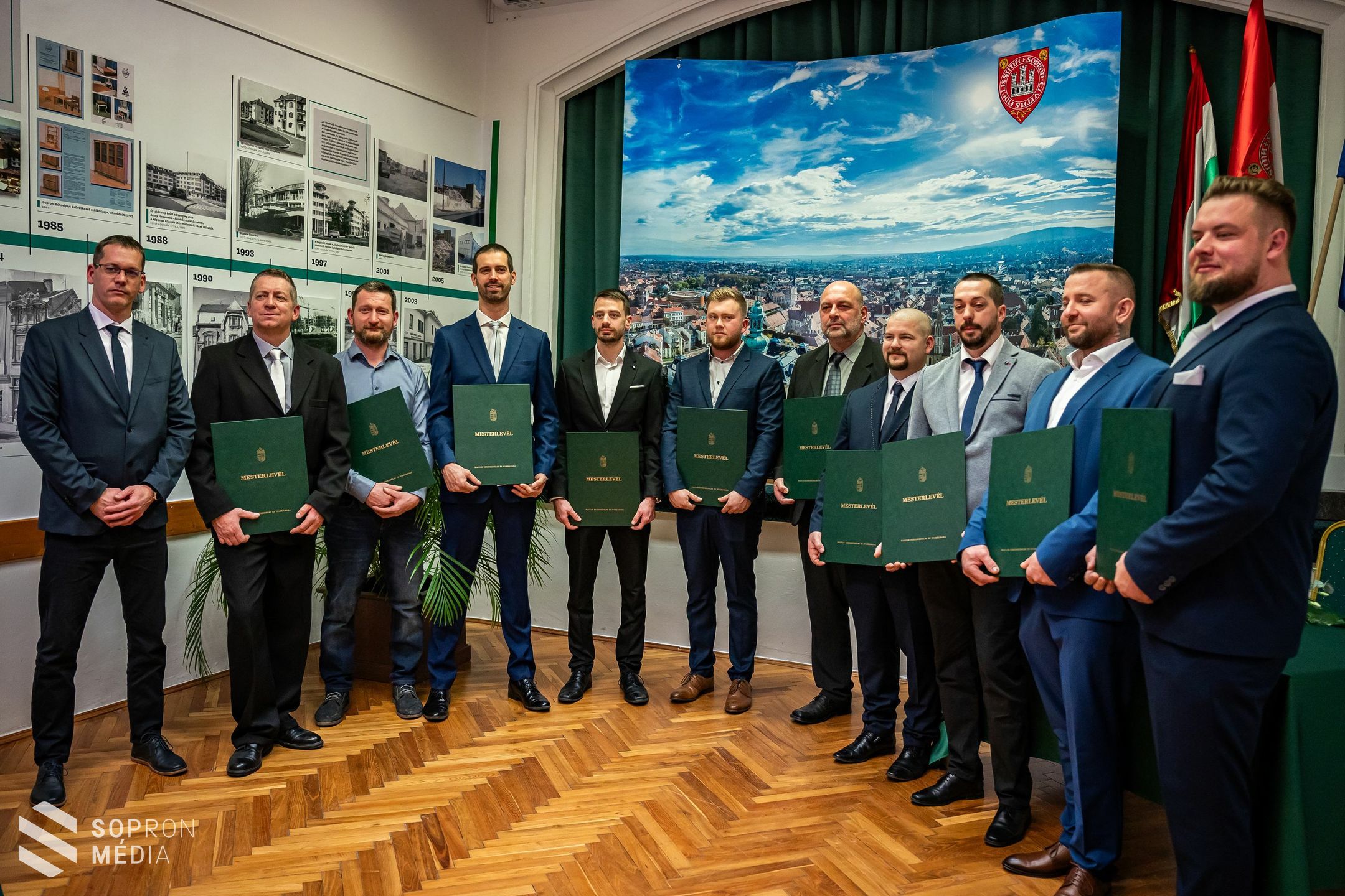 Mesterleveleket adtak át a Soproni Kereskedelmi és Iparkamarában