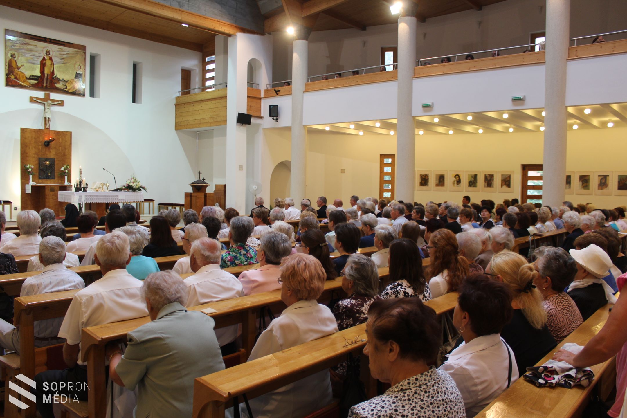 Húsz éve szentelték fel Sopronban a Szent Imre templomot (galéria)