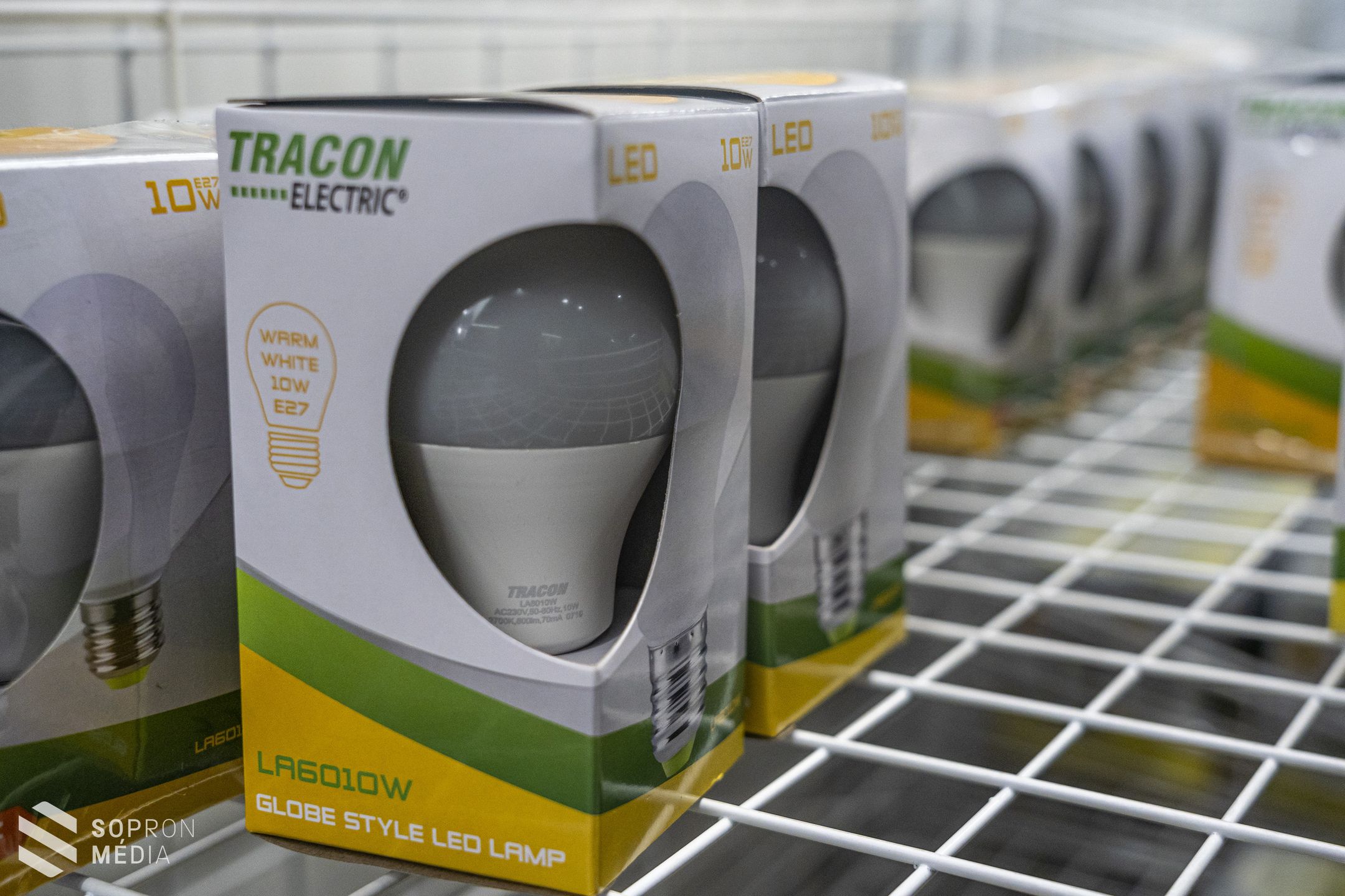 Elektromos energia-megtakarítás LED izzókkal