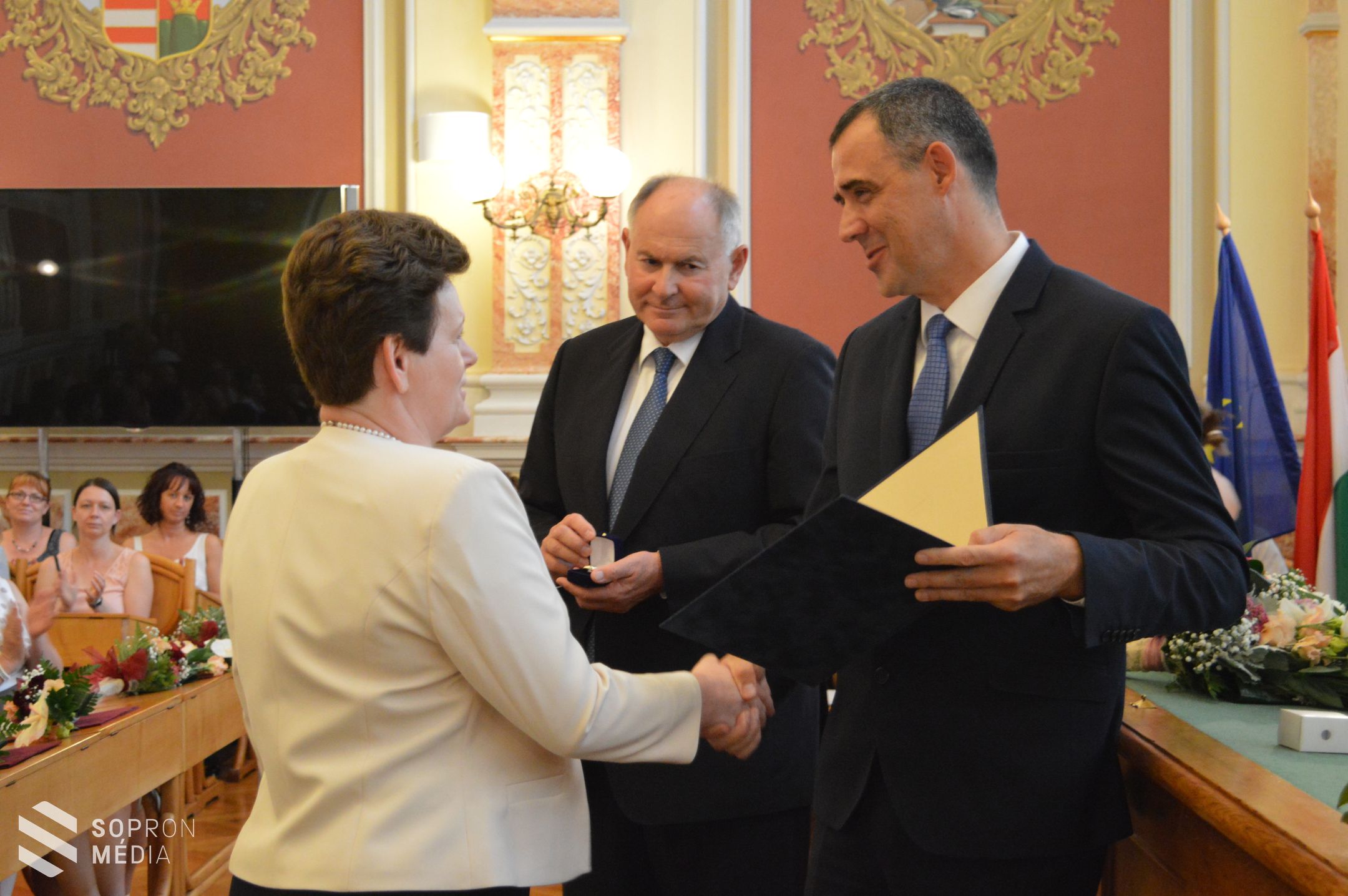 Köztisztviselőit köszöntötte Sopron