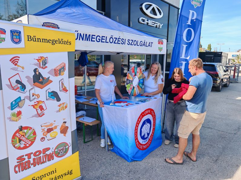 Családi biztonság és vezetési élmény: Sikert aratott a bűnmegelőzési program