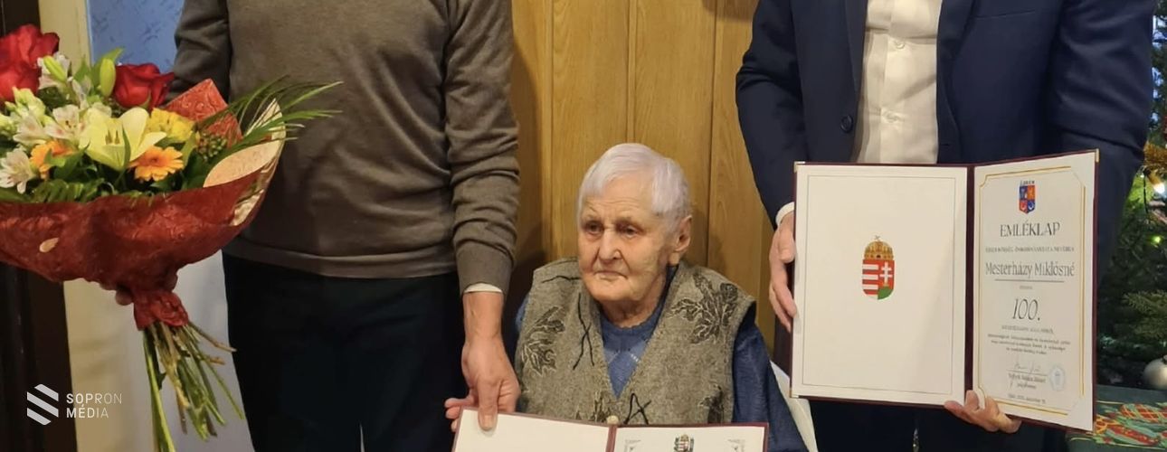 100. születésnapja alkalmából köszöntötték Eszti nénit