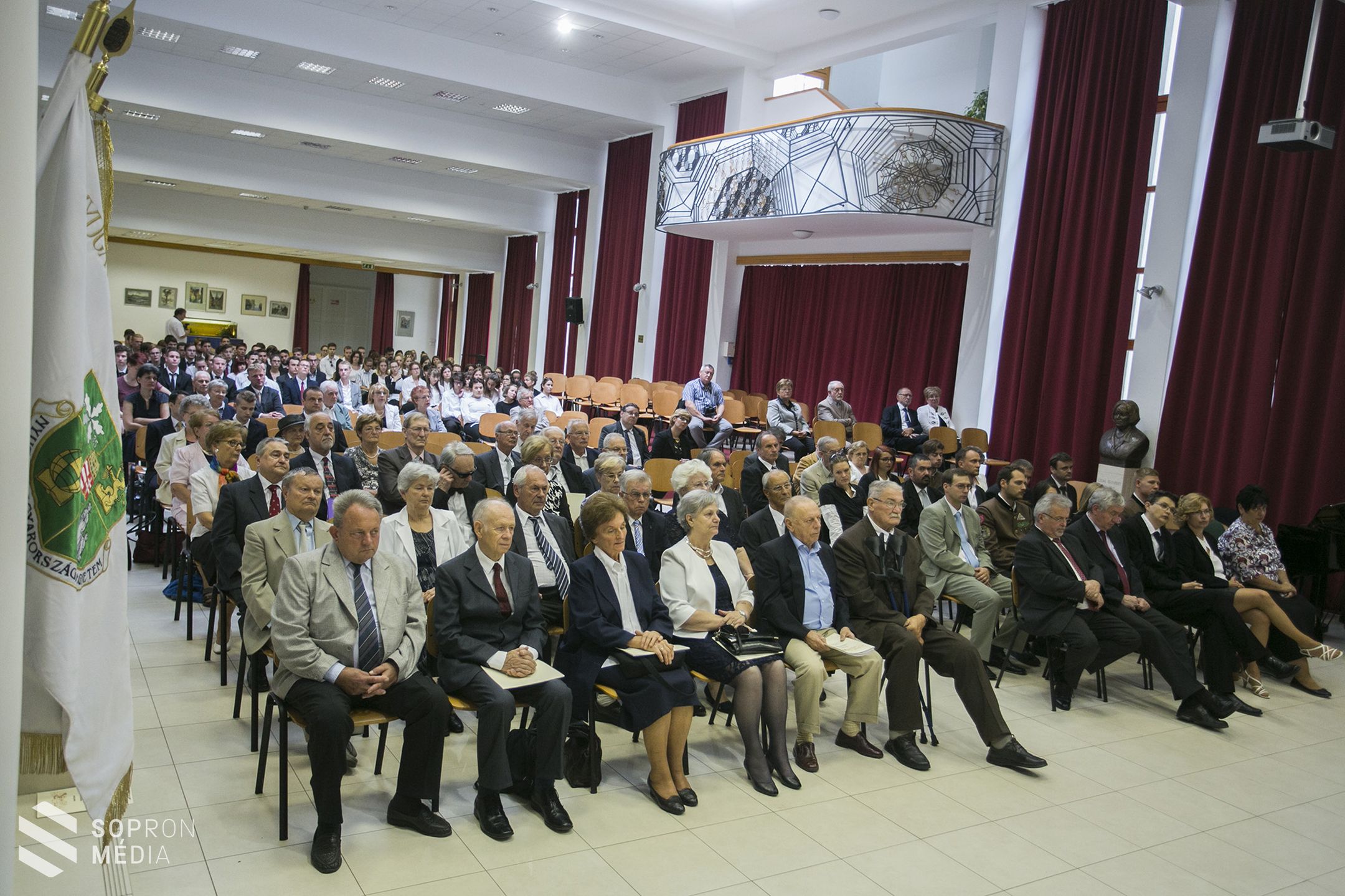 Tanévnyitó a Soproni Egyetemen: összesen 857 elsőéves hallgató kezdi meg tanulmányait.