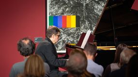 Adventi jótékonysági koncertet adott ifj. Szakcsi Lakatos Béla a Liszt Központban