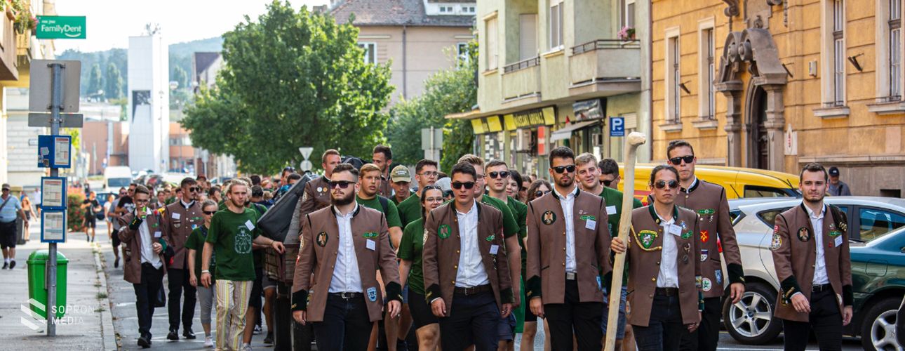 Gólyatábor és balekhét a Soproni Egyetemen