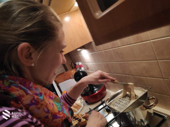 A család a magyar gasztronómiától is el volt ragadtatva. Kedvenc fogásuk a pörkölt volt nokedlivel.