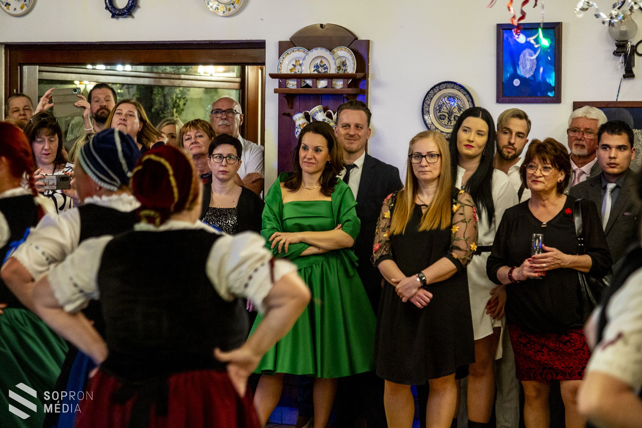 Jótékonysági bált szervezett a Hova Tovább Közhasznú Alapítvány