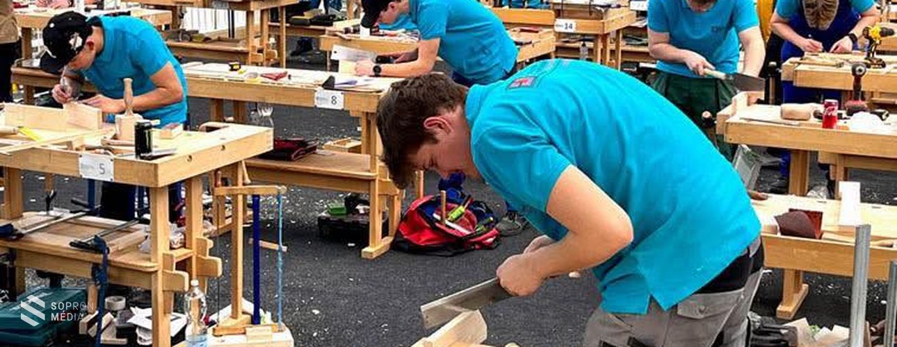 Sikerek a Soproni SzC  Handler Nándor Technikumban