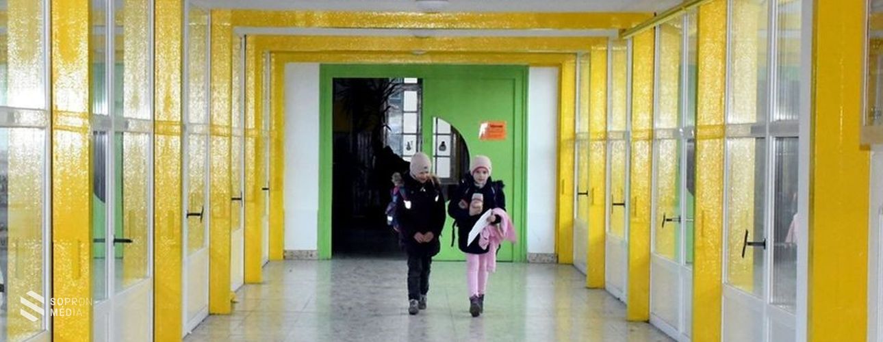 Dr. Farkas Ciprián: Hagyományos rendszerben kezdődhet az iskola