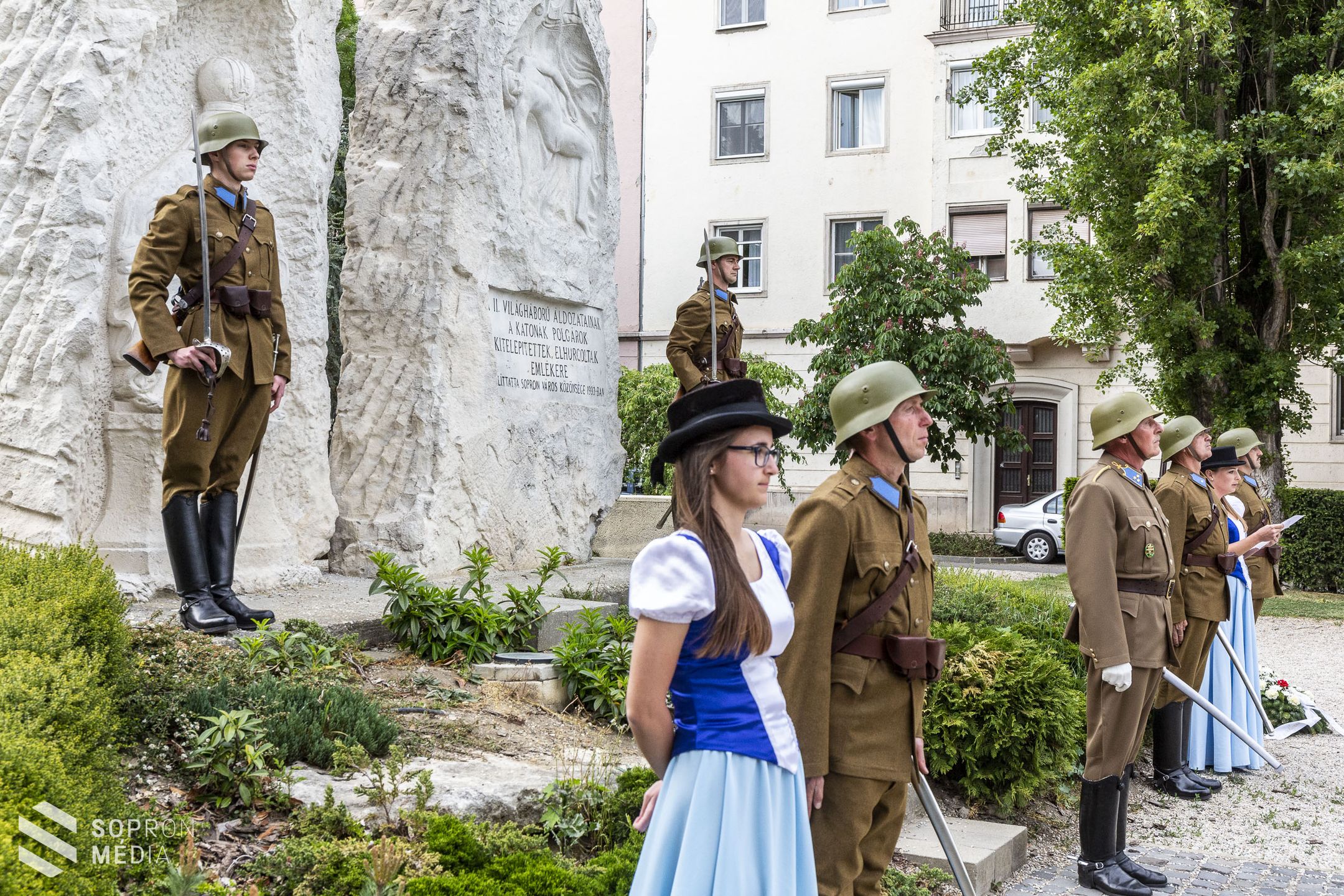 A második világégés befejezésének évfordulója alkalmából koszorúztak Sopronban