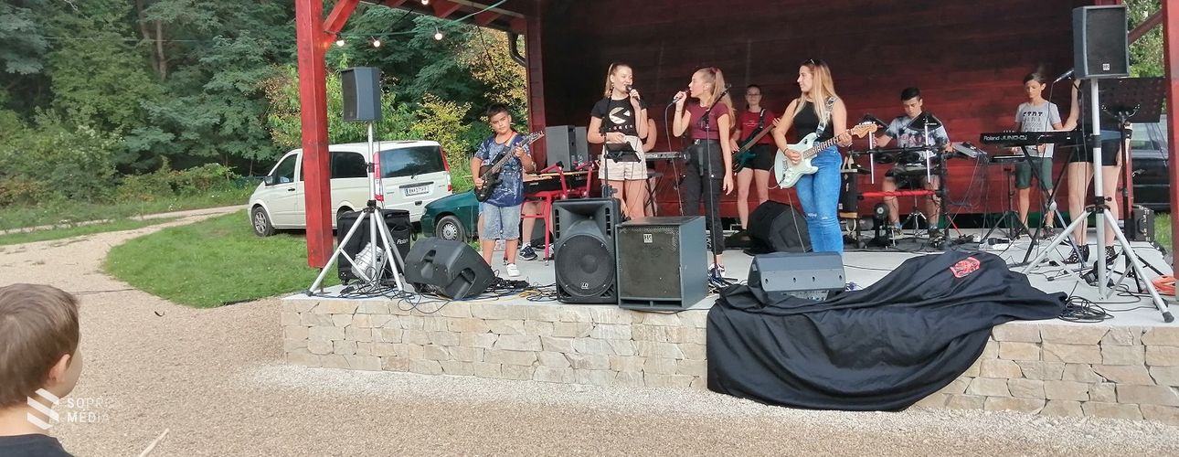 JamBerg - Nyárzáró Zenés(z) Piknik