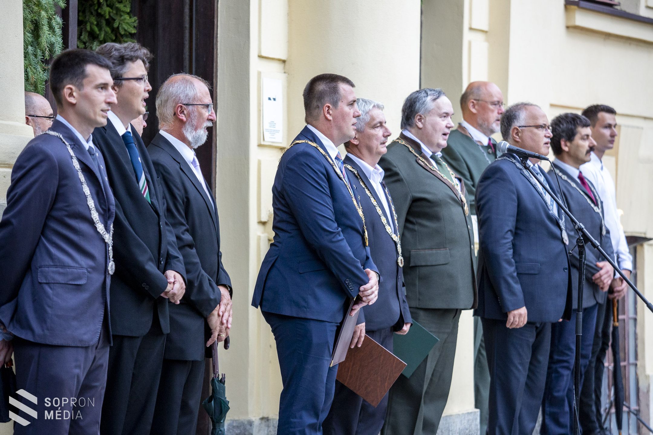 Valétálás - Sopron kapuja mindig nyitva áll a búcsúzó egyetemisták előtt