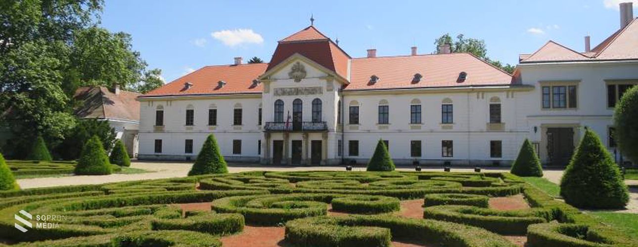 Elhalasztják a csütörtökre meghirdetett programokat a Széchenyi-kastélyban