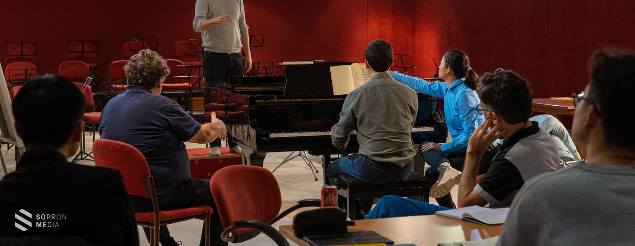 Sopronban tartja idei kurzusát a rangos Berlini Nemzetközi Karmesteriskola