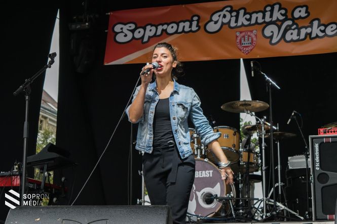 Lilienn a soproni színpadon