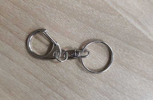 Karabineres kulcskarika pendrive-hoz