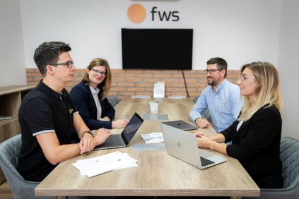 Heti találkozók lépés képe