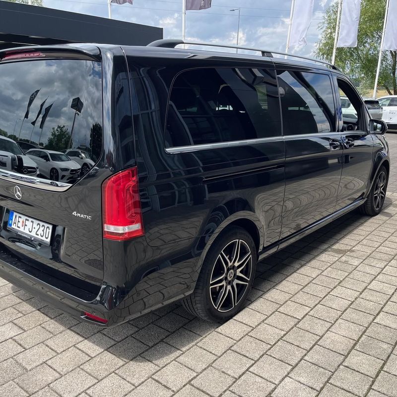 MERCEDES-BENZ