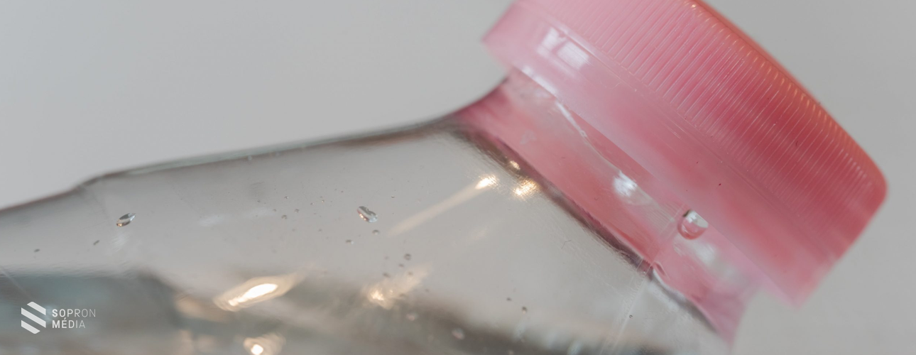 Visszahívtak két ásványvizet: a Nébih azt kéri a vásárlóktól, ne fogyasszák el ezeket a termékeket