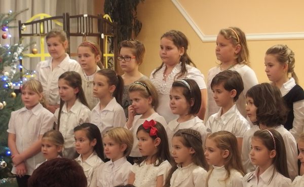 Adventi ünnepség 2015.