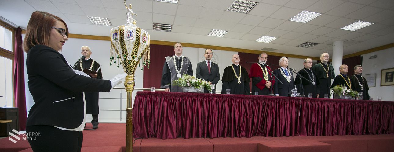 Tanévnyitó a Soproni Egyetemen: összesen 857 elsőéves hallgató kezdi meg tanulmányait.