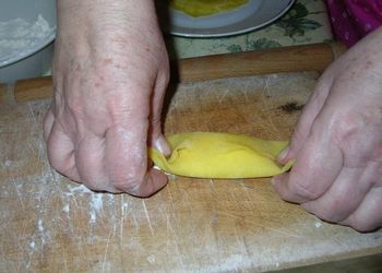 Hagyományos ételreceptek-halacska sütemény