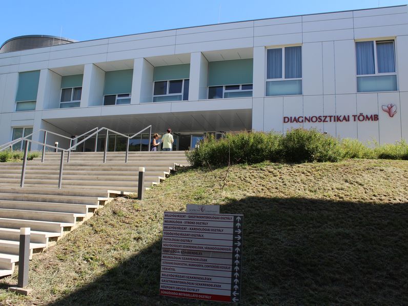 Kiterjesztették a látogatási tilalmat a gyógyközpontban!