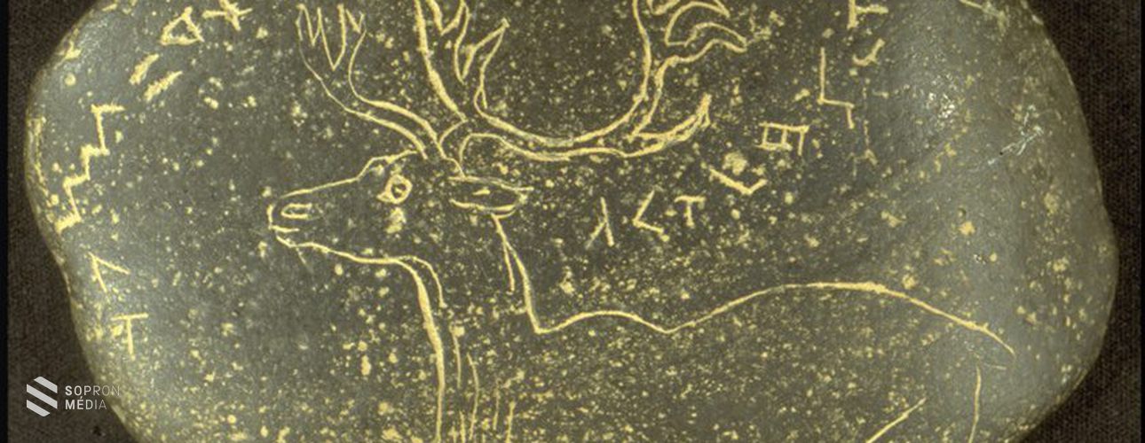 A fonetikus rovás vagy runa írásokkal ékített 15 ezer éves kövek