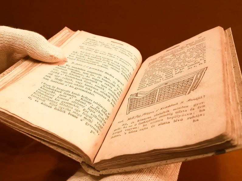 Orvostörténelmet írt a Sopronban publikált kötetével Kiss József 1794-ben