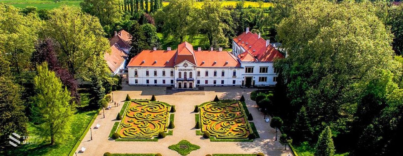 Körpanorámás látogatás a Széchenyi-kastélykápolnában