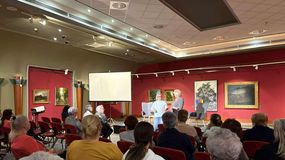 Érzékenyítő program a látássérült vendégek támogató fogadása érdekében