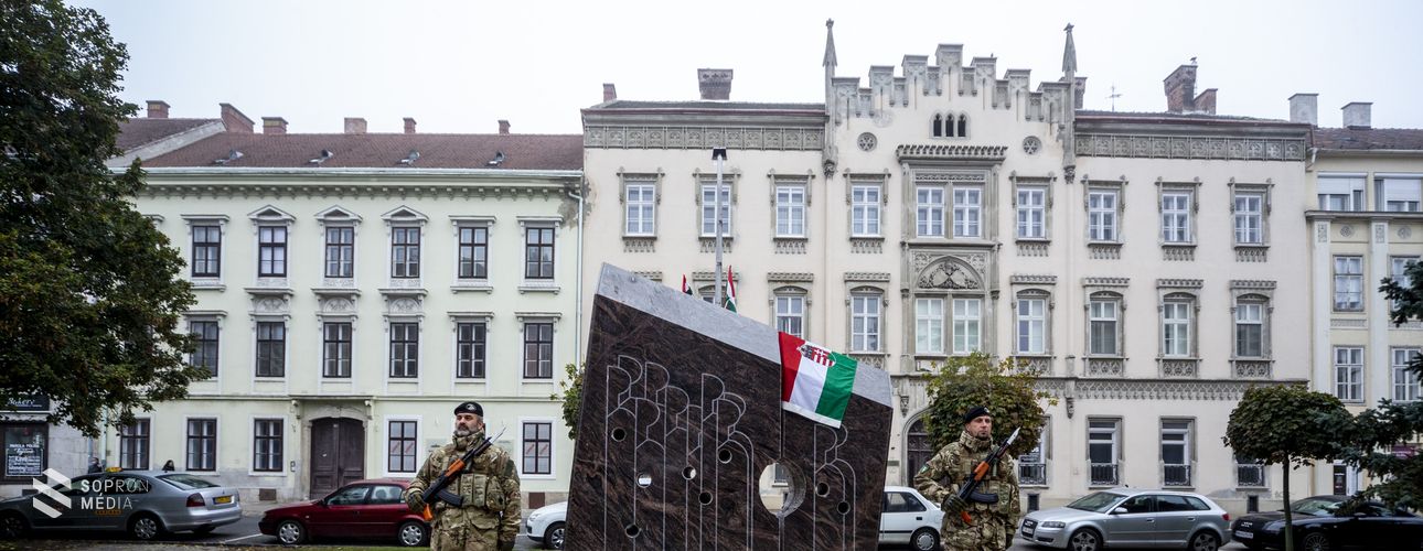 Csendes főhajtással emlékezett Sopron 1956 hőseire