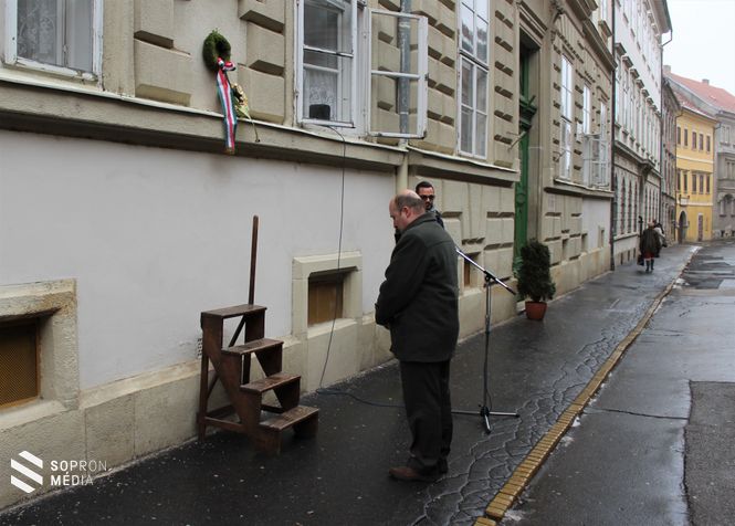 Bánáti László