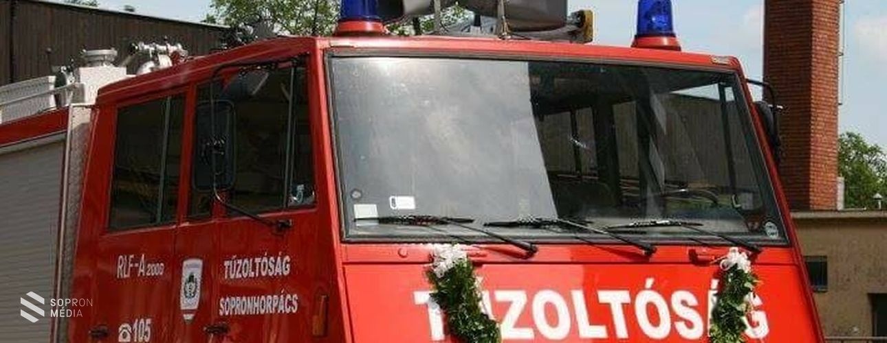 Közösségi összefogásból kapott új akkumulátorokat egy tűzoltóautó