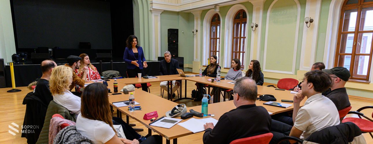 Megtartották az Eltűnő ingerek című előadás olvasópróbáját
