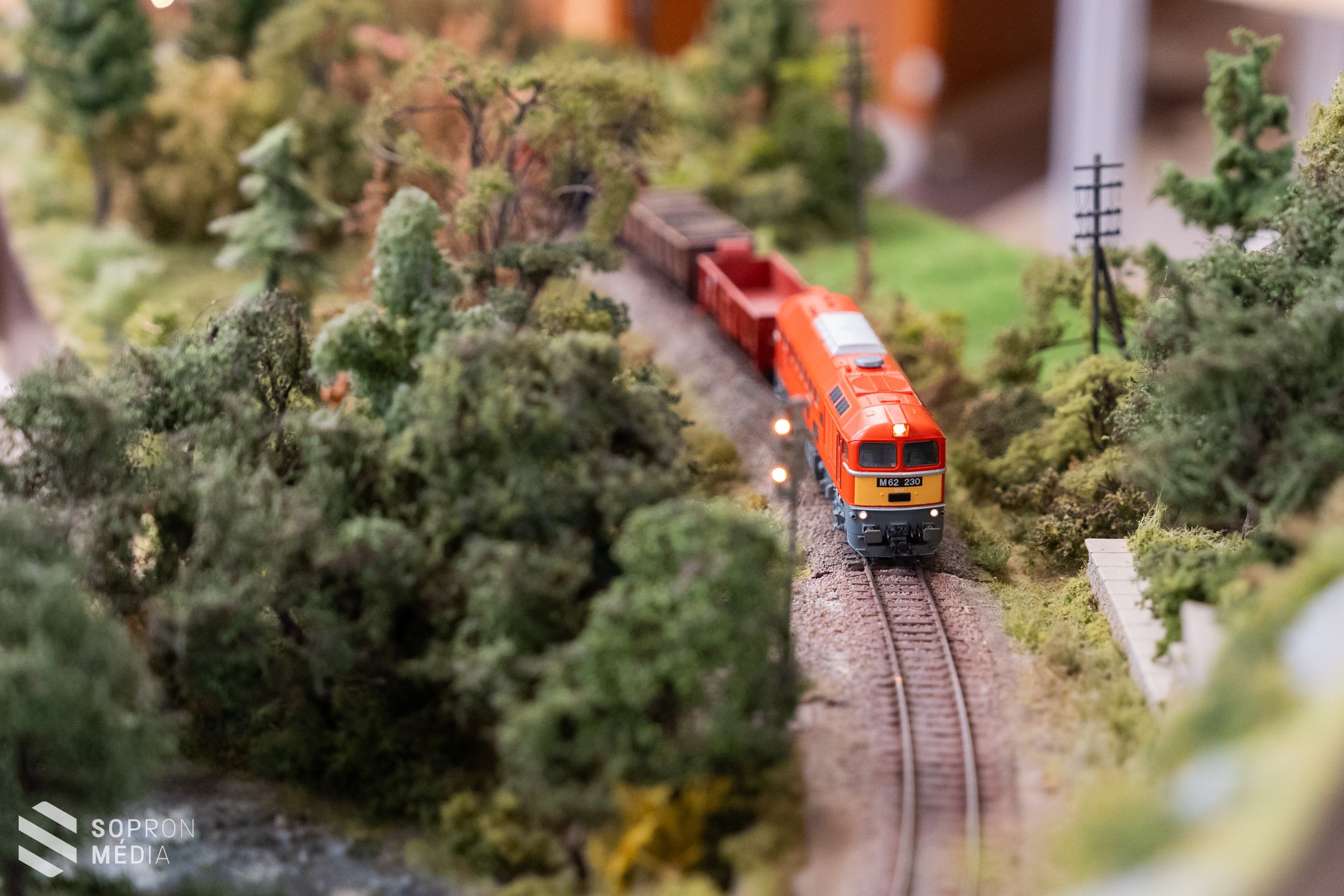 Ismét vonatokkal telt meg a Liszt-központ – megnyílt a XVII. Vasútmodell Kiállítás