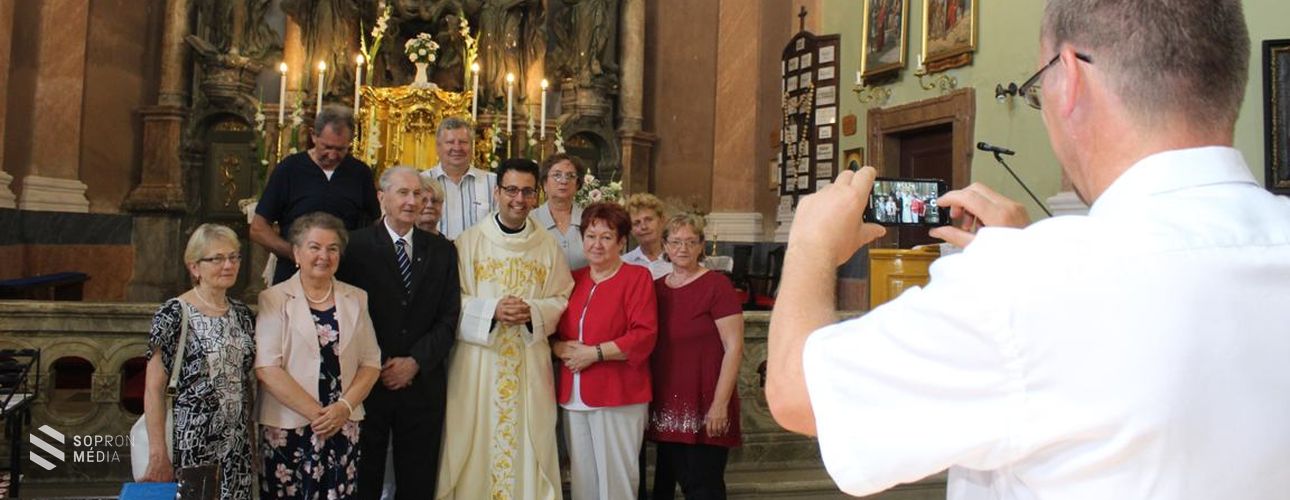 Kópházán köszöntötték a Sarlós Boldogasszonyt a horvát anyanyelvű hívek