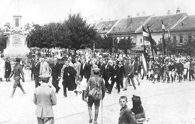 A szabadságharcos Ostenburg-zászlóalj bevonulása Sopronba 