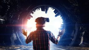 Játék és tudomány a virtuális valóságban