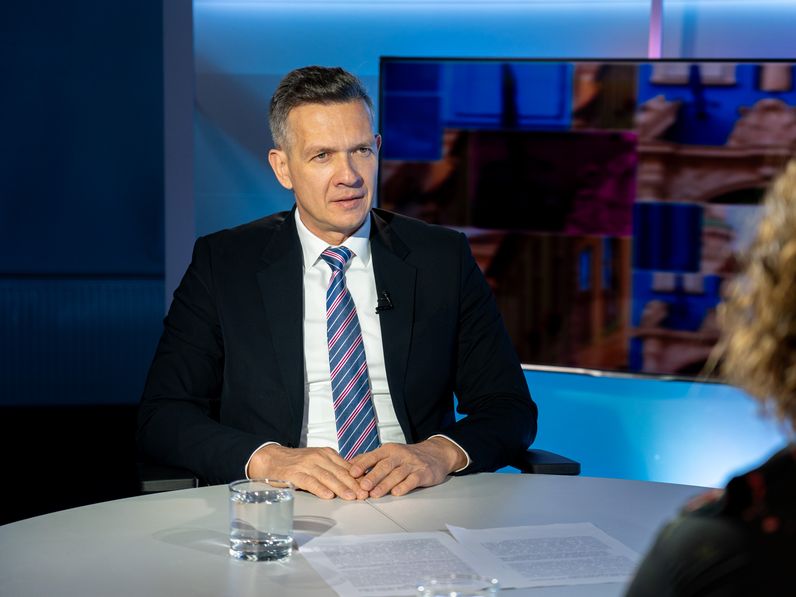 Karácsonyig teljes egészében megvalósul az újraindítási program