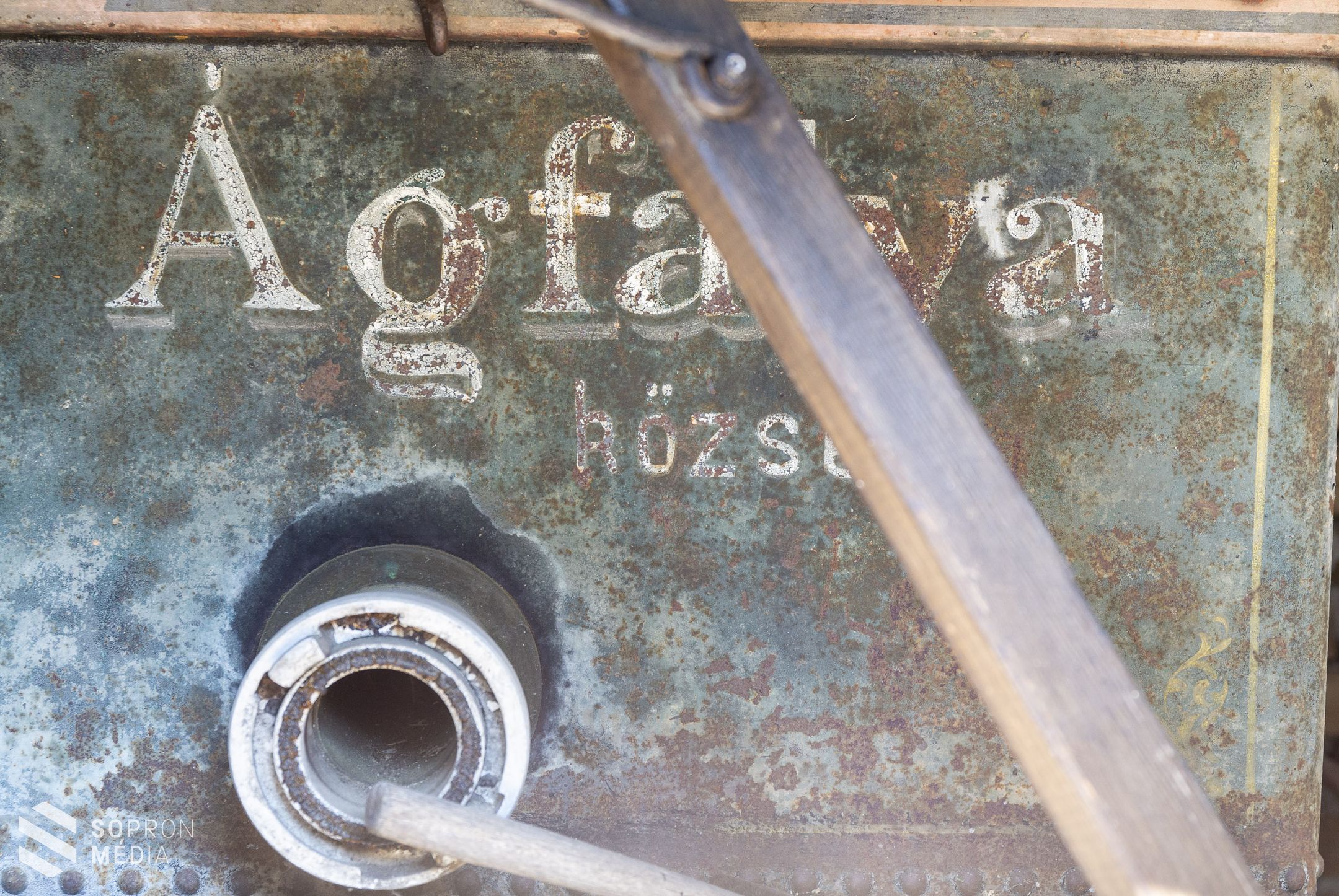 Mintegy hatmillió forintból megújult az Ágfalvi Tájház tetőszerkezete