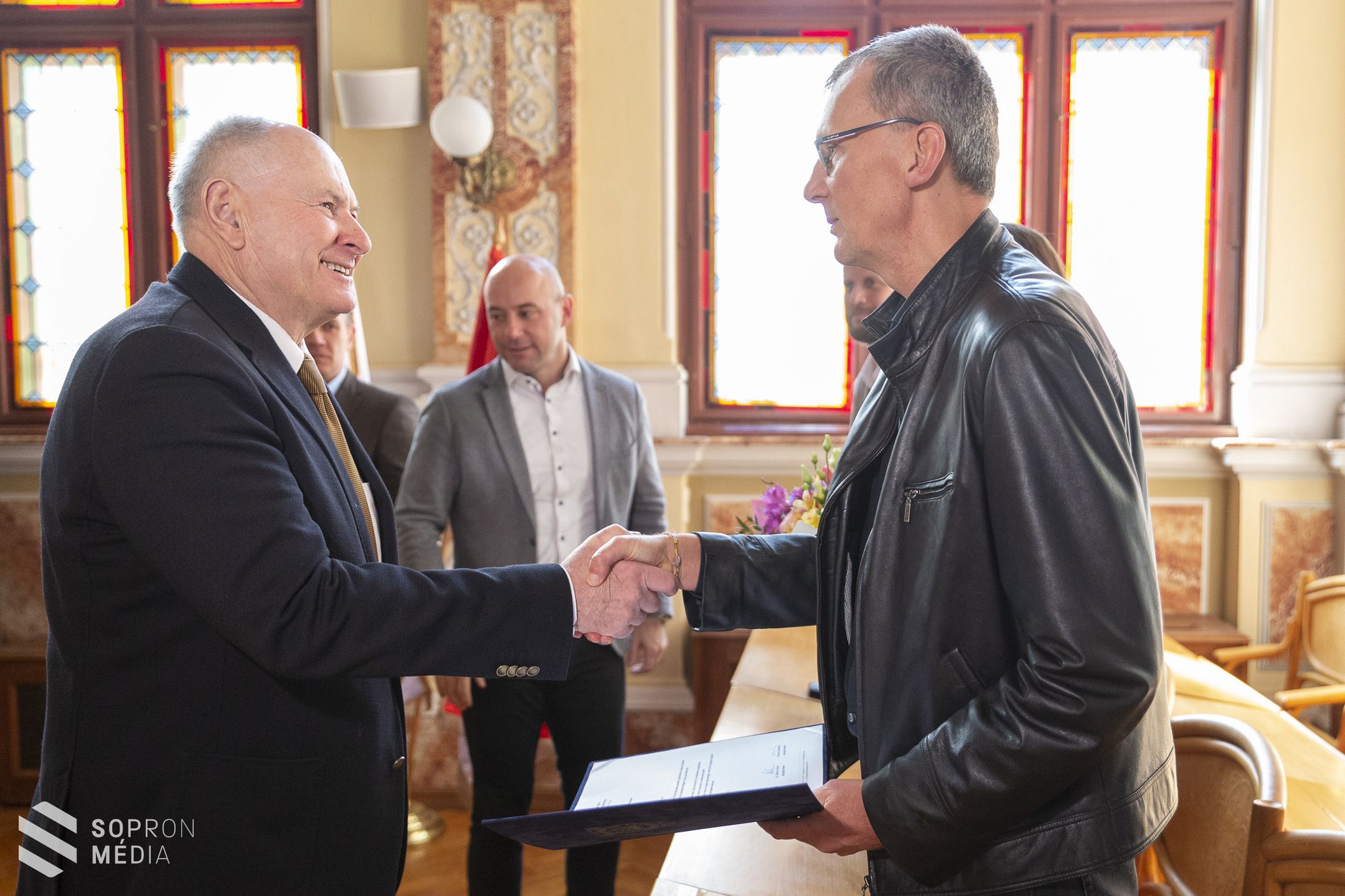 Jutalmazza a város a kupagyőztes Sopron Basket csapatát
