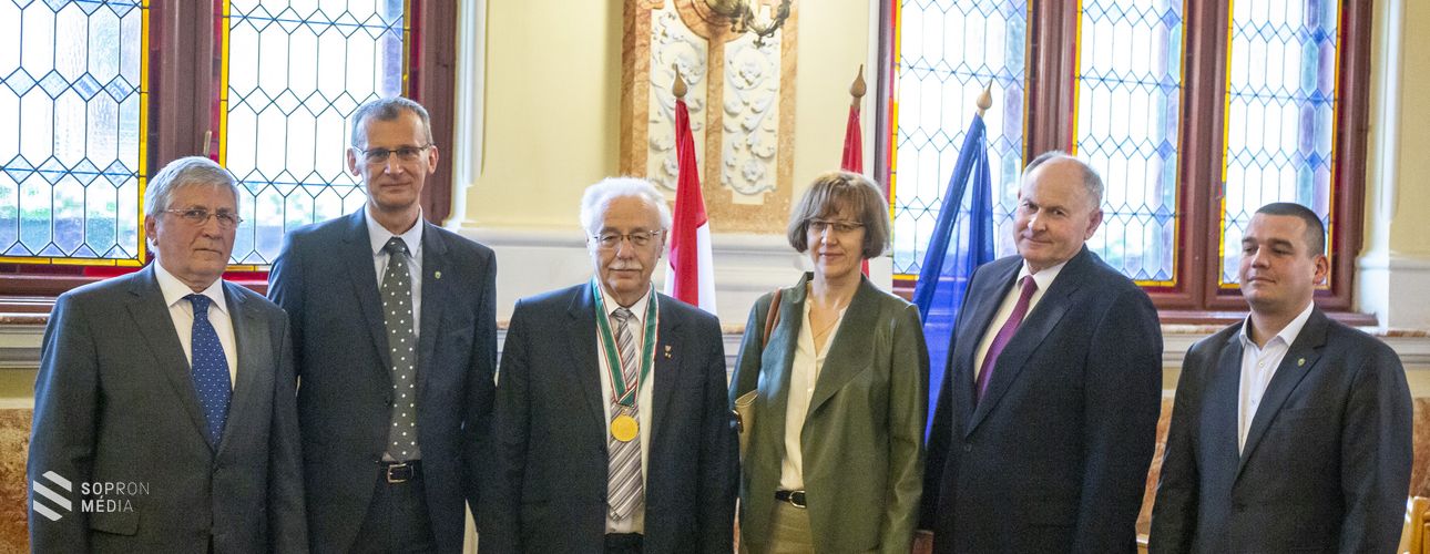 Rendkívüli közgyűlést tartottak Sopronban
